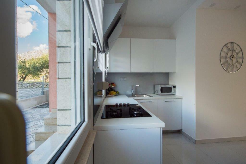Apartment Sunce Подстрана Екстериор снимка