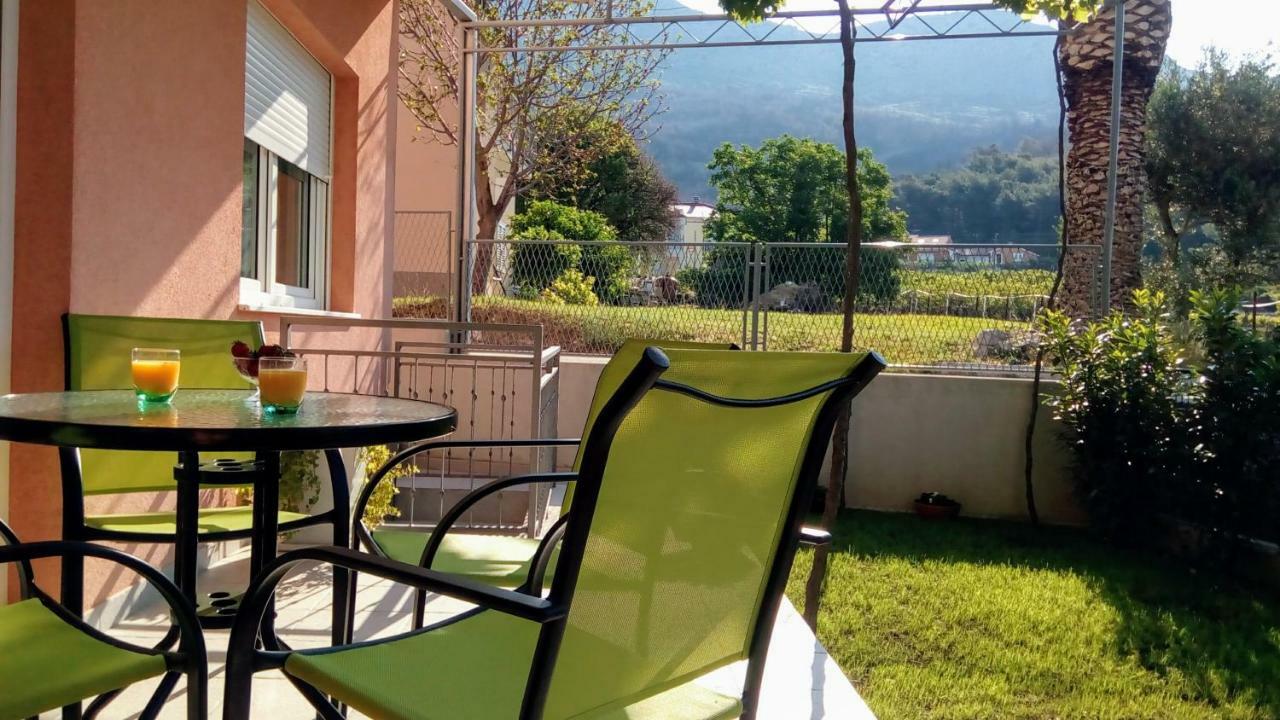 Apartment Sunce Подстрана Екстериор снимка